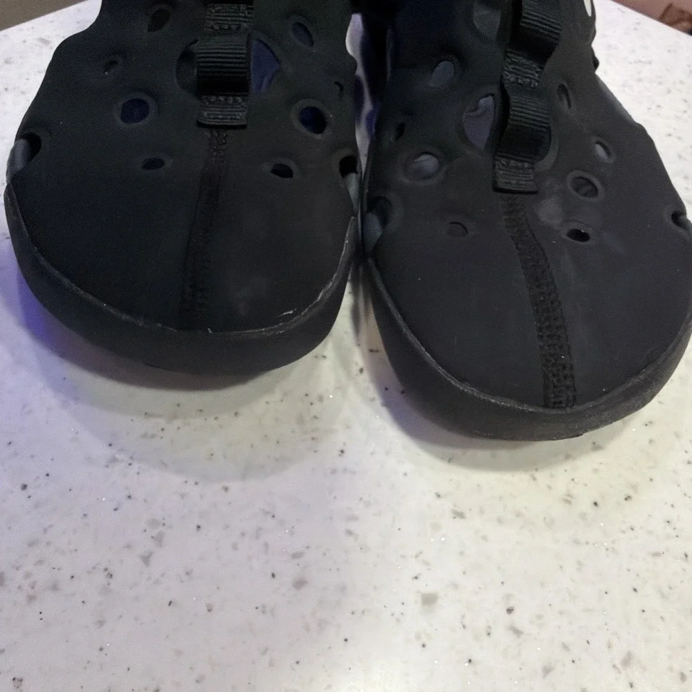 Nike Sunray Protect 4 (TD) Black White Fisherman Sandals Kids 3Y Water Shoes